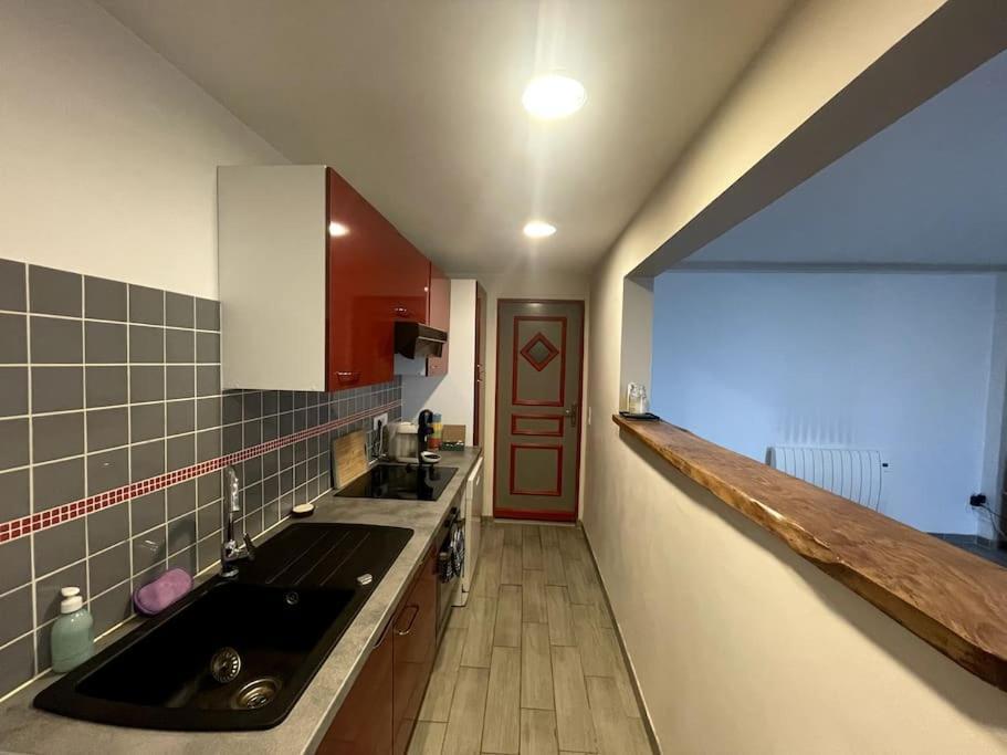Maisonnette Des Douves Plein Centre 1 A 4 Voyageurs Malestroit ภายนอก รูปภาพ